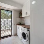 10 Unwin Drive, HIGHFIELDS, QLD 4352