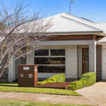 18 Sportsman Drive, KLEINTON, QLD 4352