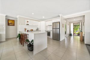 8 Paige Place, HELIDON, QLD 4344