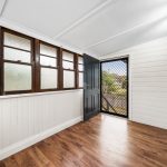 1 Weetwood Street, NEWTOWN, QLD 4350