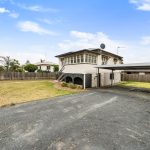 1 Weetwood Street, NEWTOWN, QLD 4350