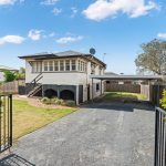 1 Weetwood Street, NEWTOWN, QLD 4350