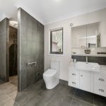 9 Vayro Road, BLUE MOUNTAIN HEIGHTS, QLD 4350