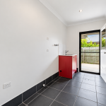 27 Sweeney Street, KEARNEYS SPRING, QLD 4350
