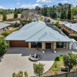 27 Sweeney Street, KEARNEYS SPRING, QLD 4350