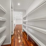 27 Sweeney Street, KEARNEYS SPRING, QLD 4350
